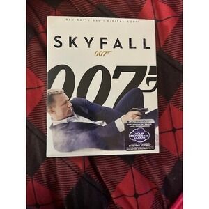 Skyfall‎ 007 (Blu-ray/DVD)